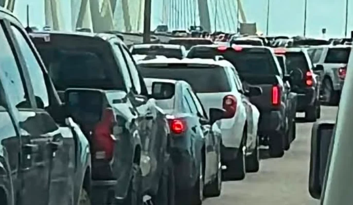 Fred Hartman Bridge Incident Update - Major Emergency Response After Reported Jump